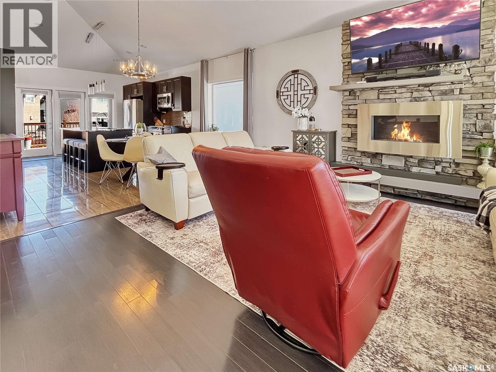 451 Hastings CRESCENT — photo 3