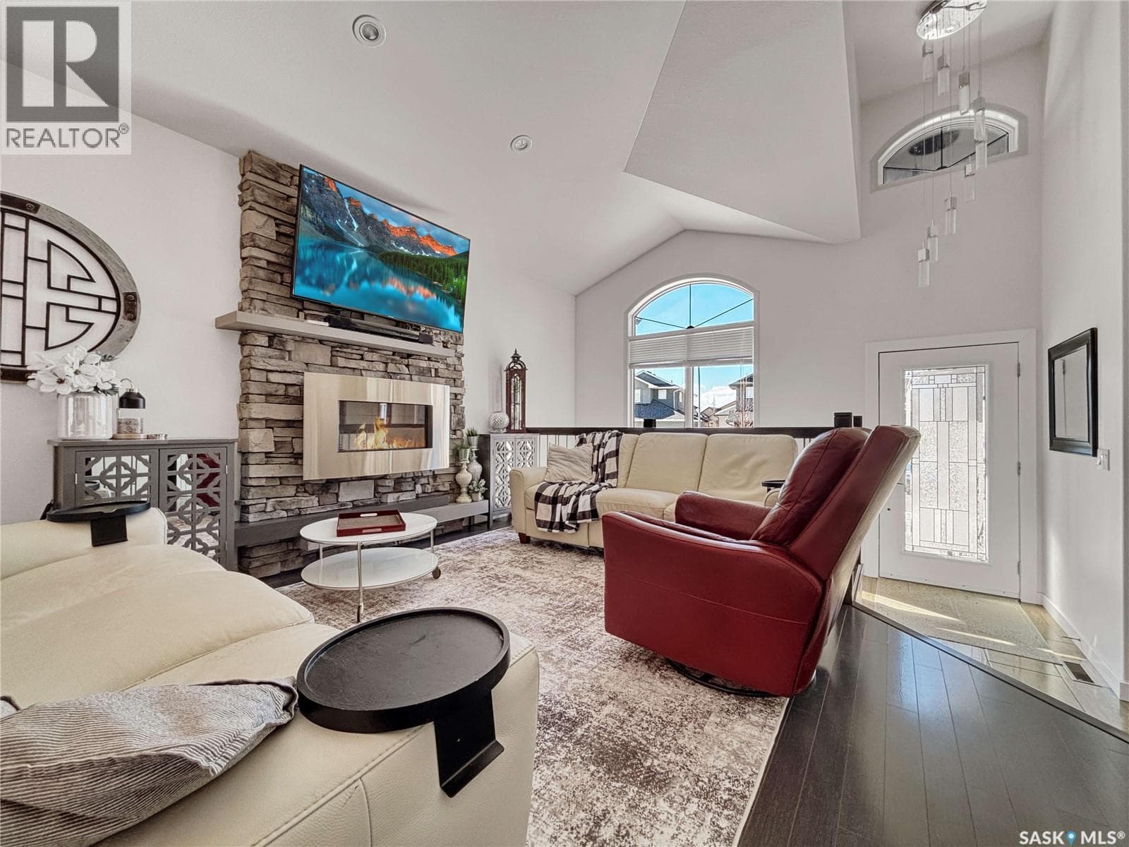 451 Hastings CRESCENT — photo 4