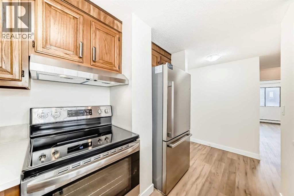 603, 330 15 Avenue SW photo 11