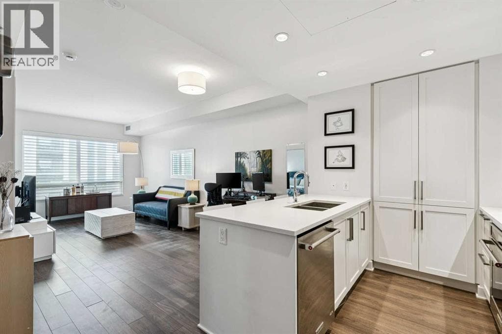 1 bed 1 bath single family at 402, 46 9 Street NE — $319,000