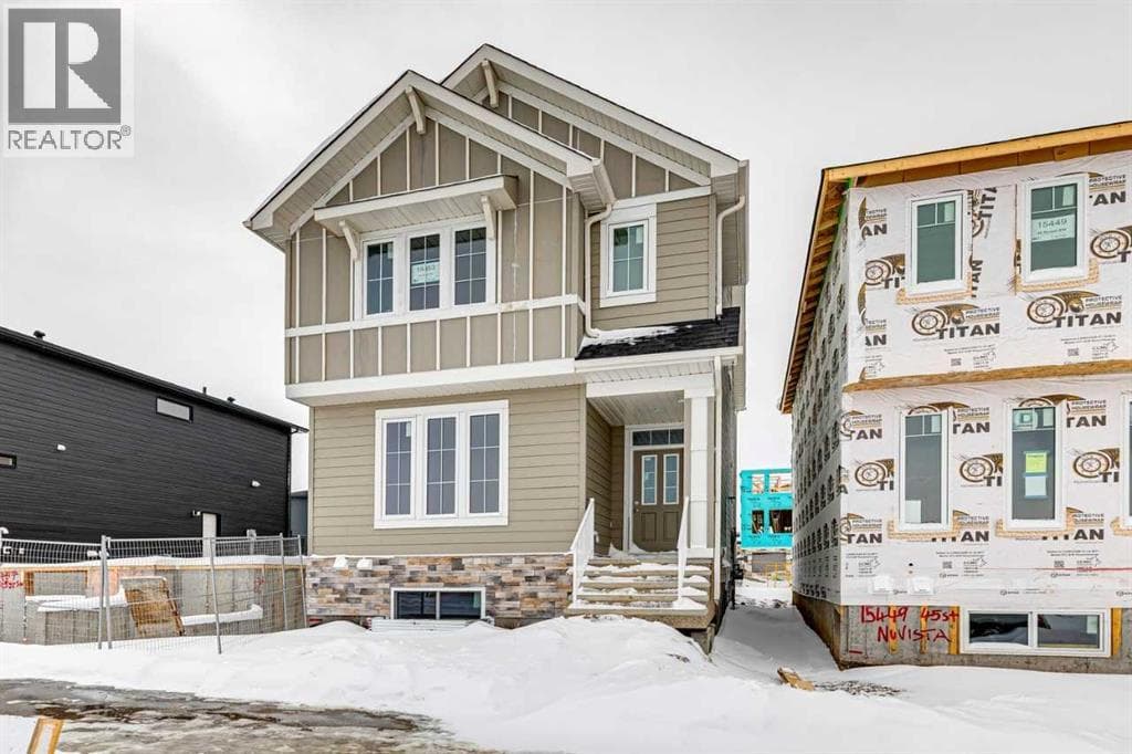 15453 45 Street SW photo 2