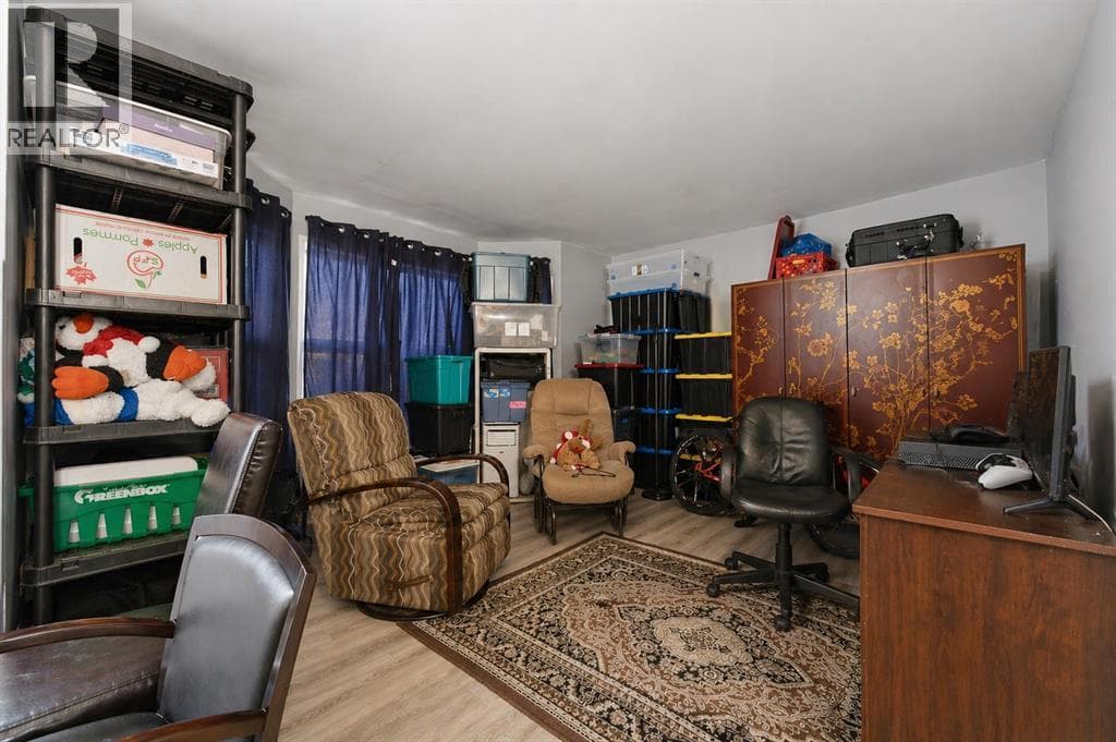 13 Green Meadow Crescent — photo 4