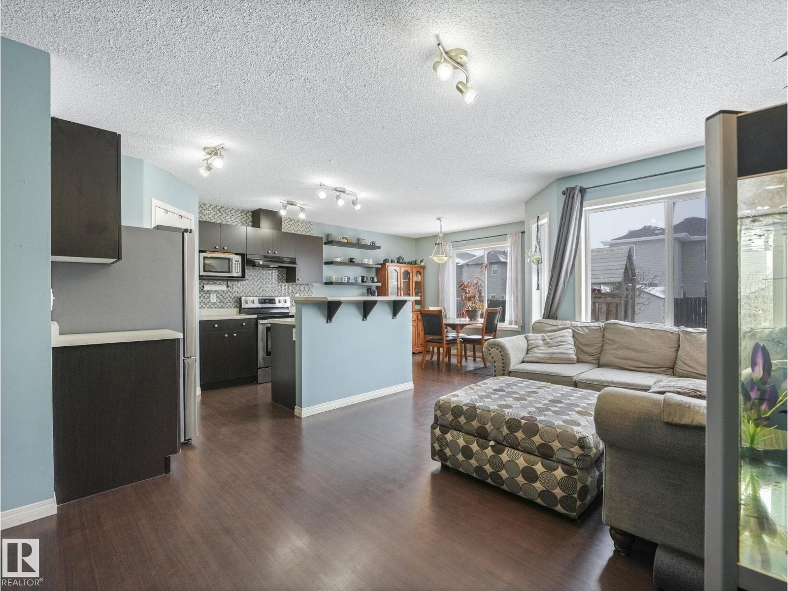 32 CARAGANA WY photo 5