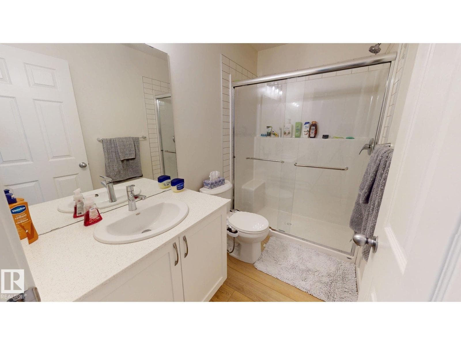 8723 183 AV NW NW photo 10