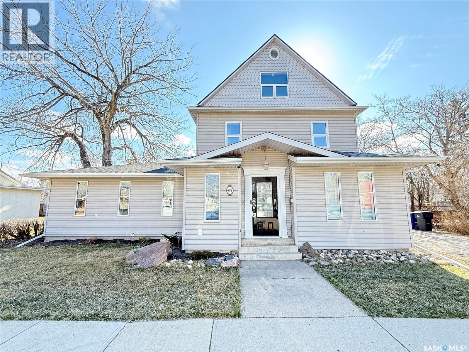 408 Assiniboia STREET — photo 2