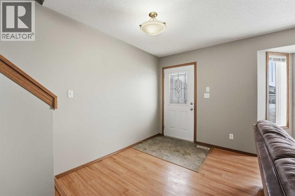 41 Winston Place — photo 2