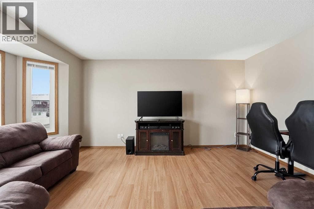 41 Winston Place — photo 3