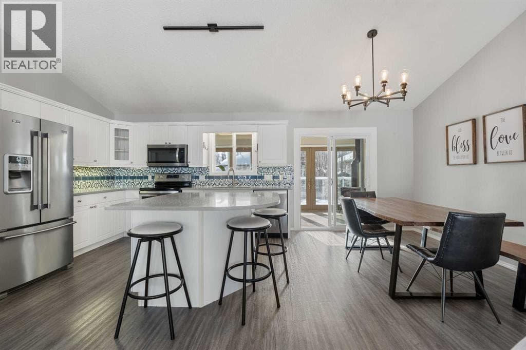 27 Park Circle photo 2