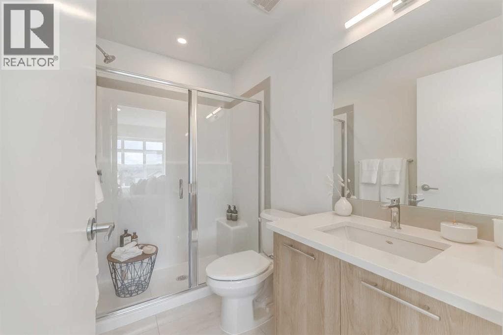 213, 857 Belmont Drive SW photo 11