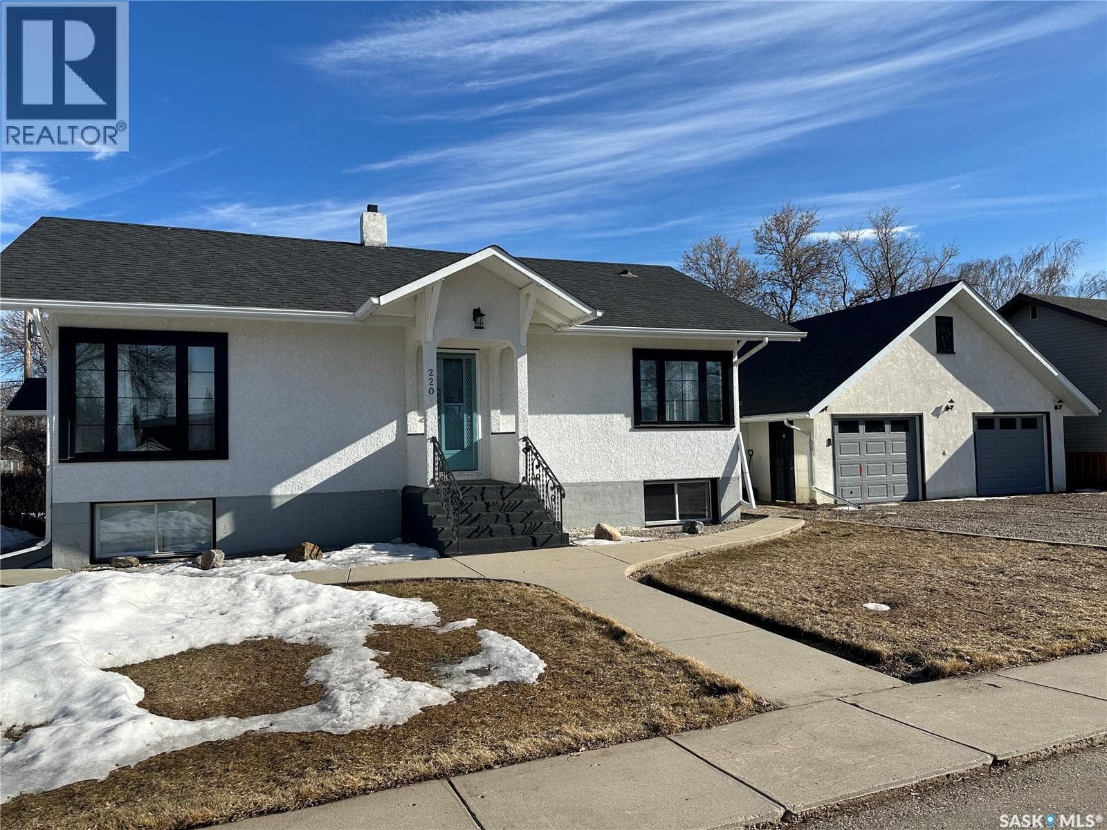 4 bed 2 bath single family at 220 Souris STREET — $272,500