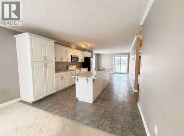 401 12 Street SW photo 4