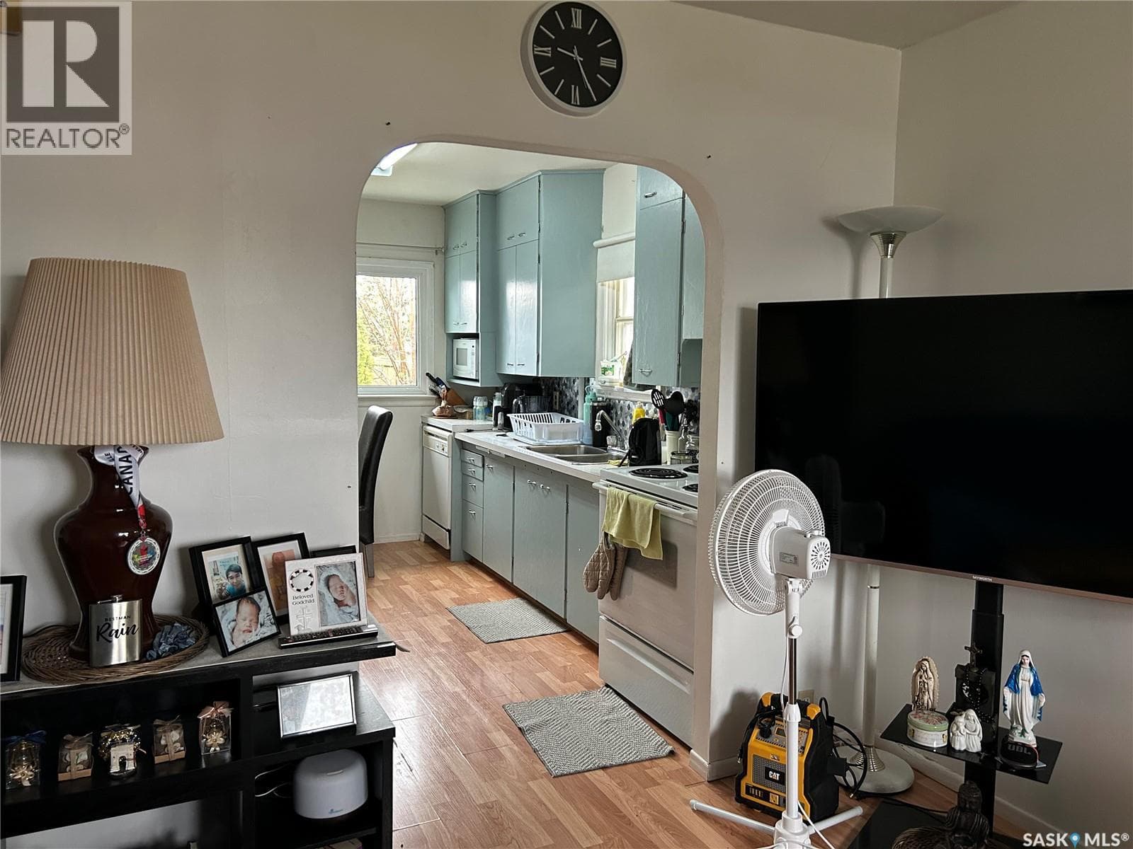 316 4th AVENUE W photo 7