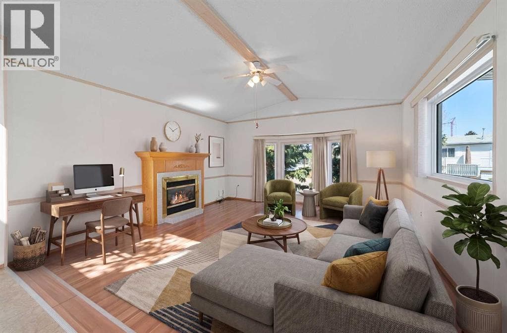 299, 99 Arbour Lake Road NW photo 5