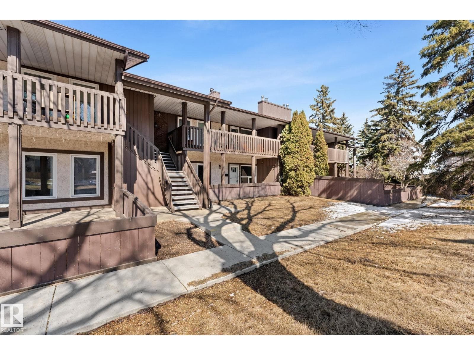 2 bed 1 bath single family at 164 SURREY GARDENS GD NW — $159,900