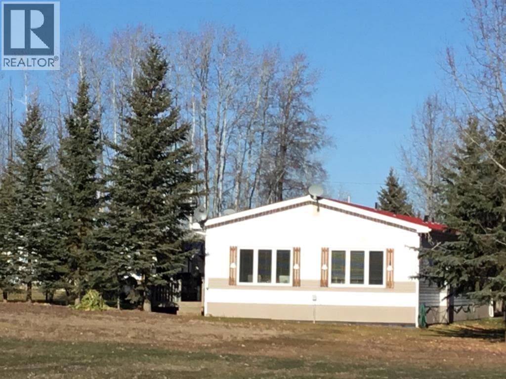 3 bed 1 bath single family at 453 Grassy Way — $289,900
