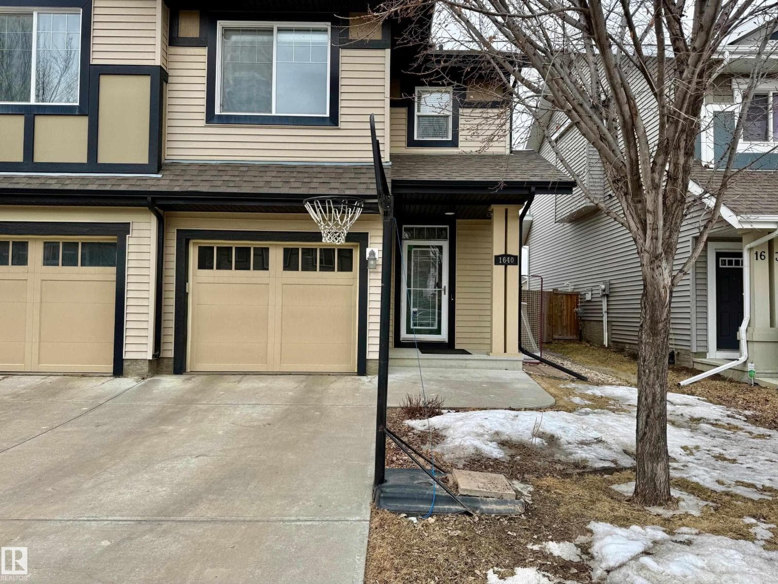 1640 CHAPMAN WY SW — photo 2