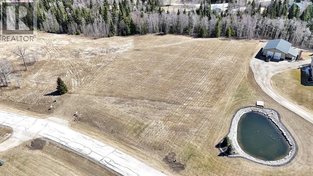 vacant land at 21 HIDDEN VALLEY CLOSE — $184,900