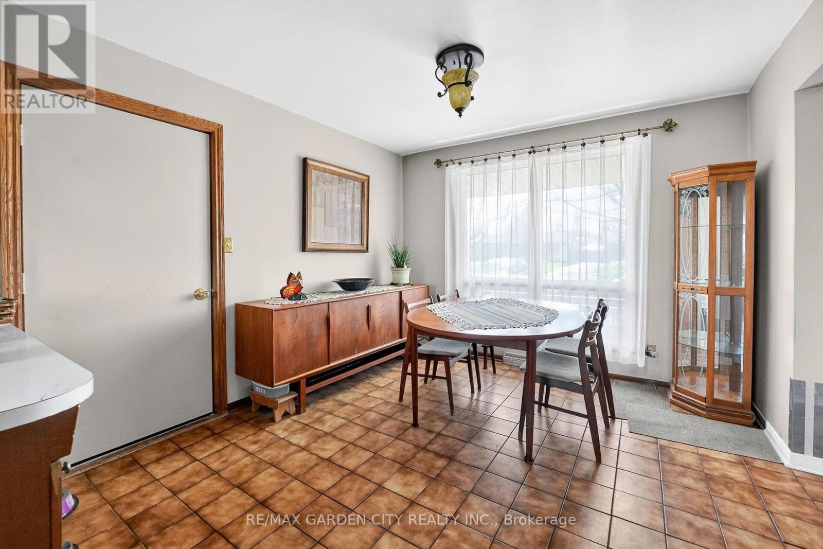 5 LOCKVIEW CRESCENT — photo 5