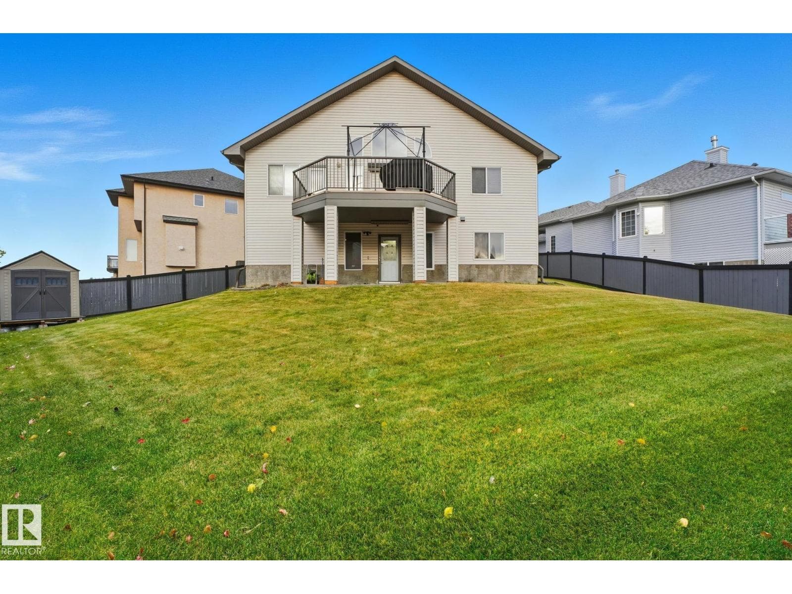 1324 70 ST SW photo 2