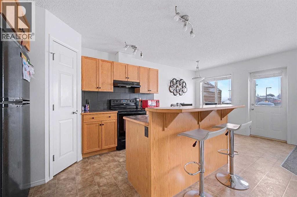 102, 800 Yankee Valley Boulevard SE photo 4