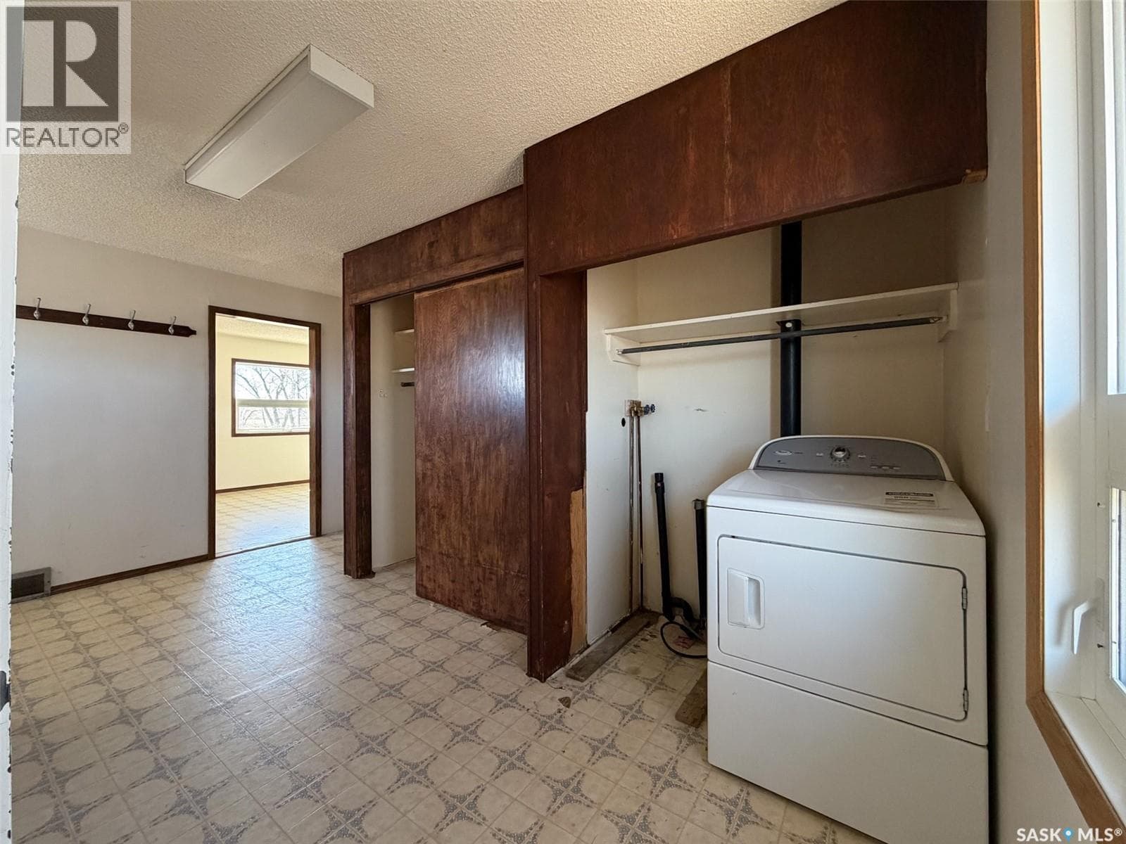 Eastend Wills Acreage — photo 5