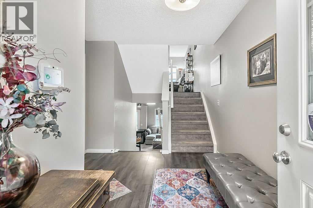 605, 101 Sunset Drive photo 2