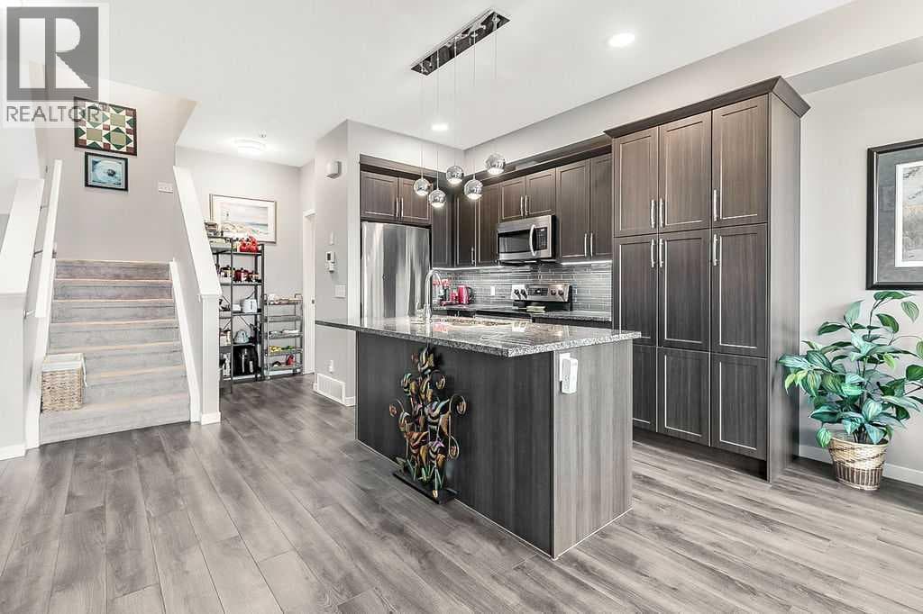 605, 101 Sunset Drive photo 5