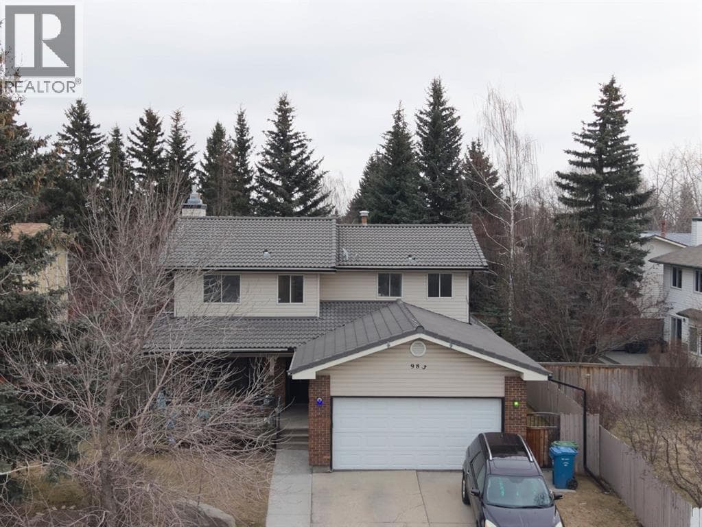 4 bed 3 bath single family at 983 Woodbine Boulevard SW — $700,000