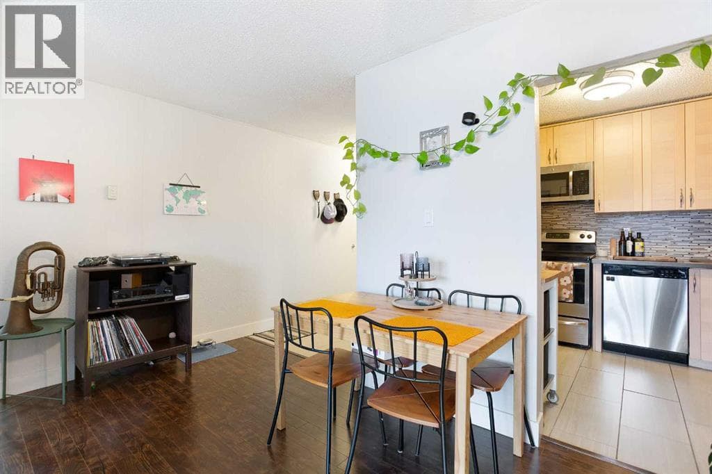 204, 809 4 Street NE photo 12