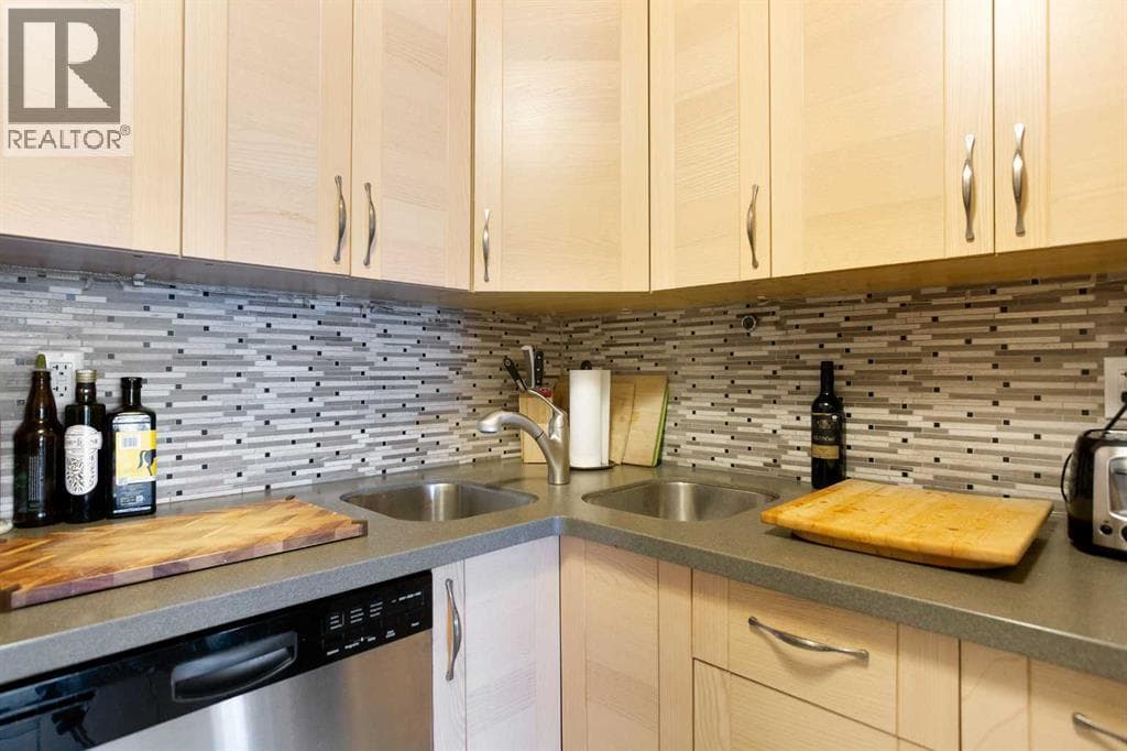 204, 809 4 Street NE photo 8
