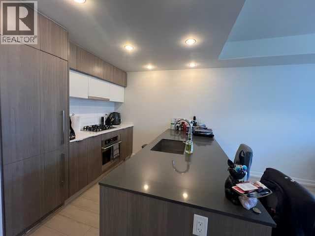 311, 128 2 Street SW photo 4