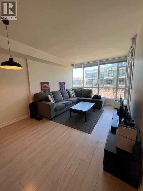 311, 128 2 Street SW photo 5