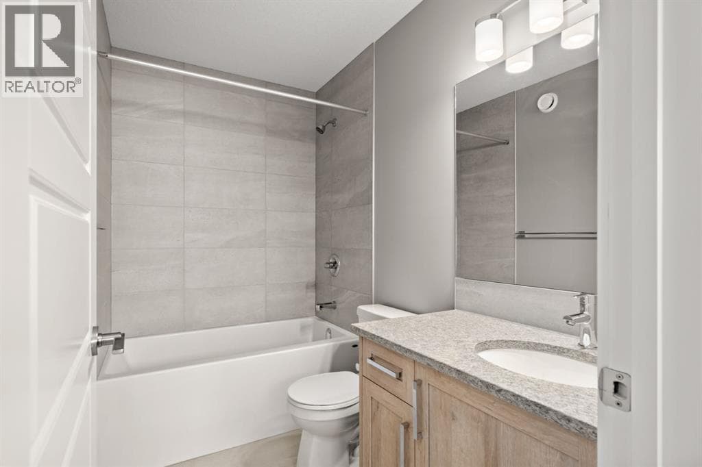 656 Sora Boulevard SE photo 10