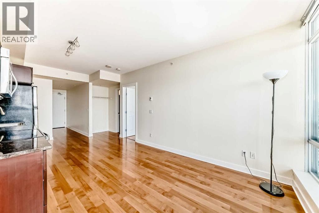1202, 3820 Brentwood Road NW photo 9