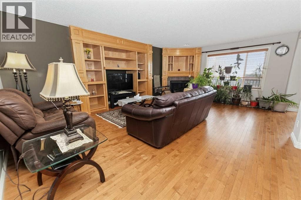 50 Panamount View NW photo 9