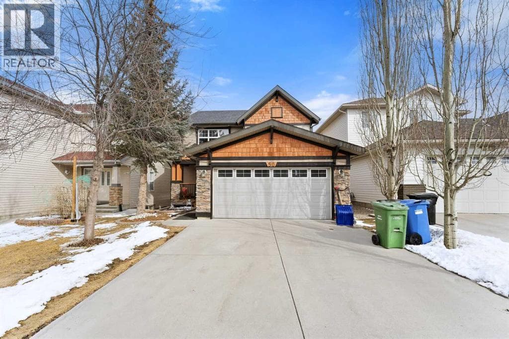 4 bed 4 bath single family at 50 Panamount View NW — $799,900