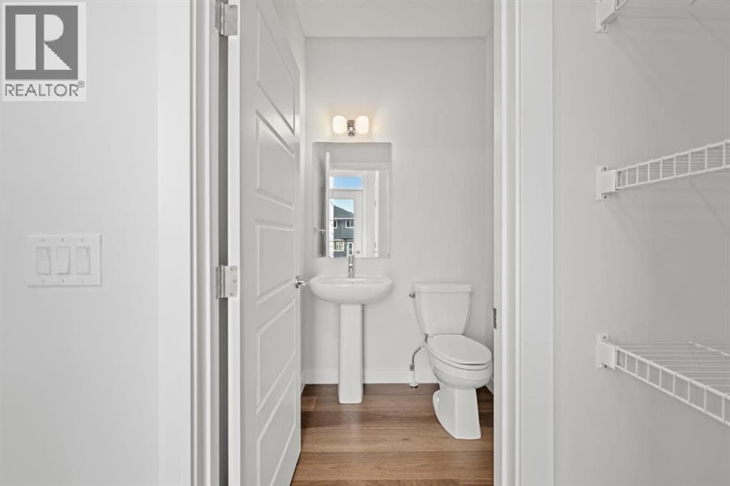 106 Sora Gardens SE photo 6