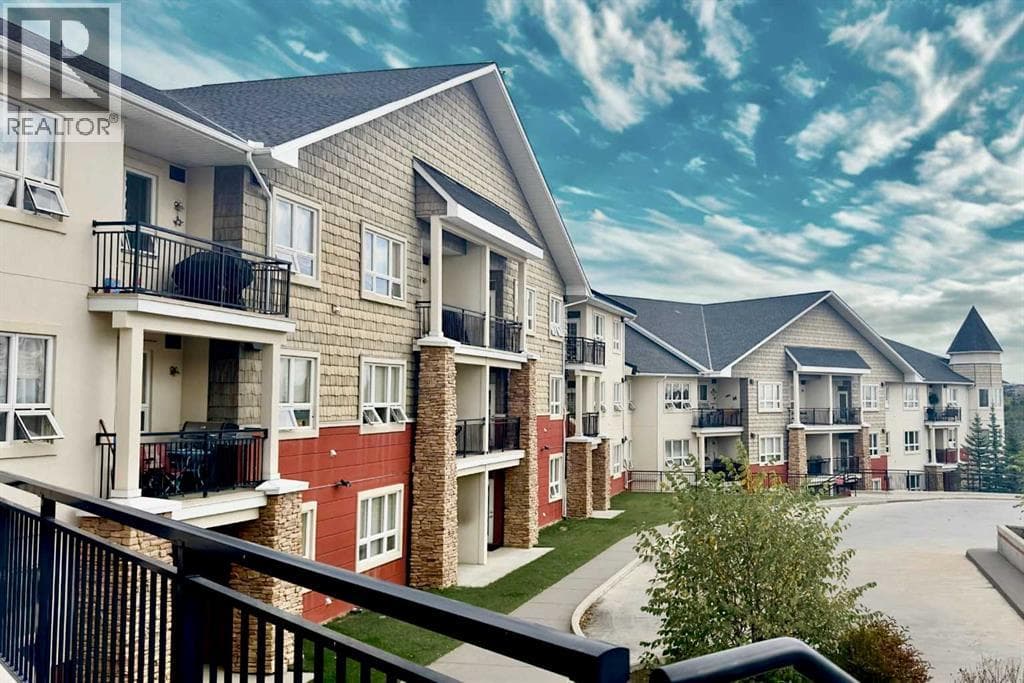 2 bed 2 bath single family at 534, 26 Val Gardena View SW — $325,500