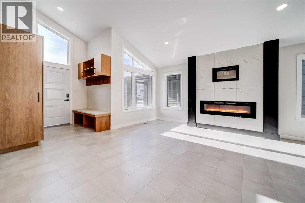 612 Parkside Green photo 5