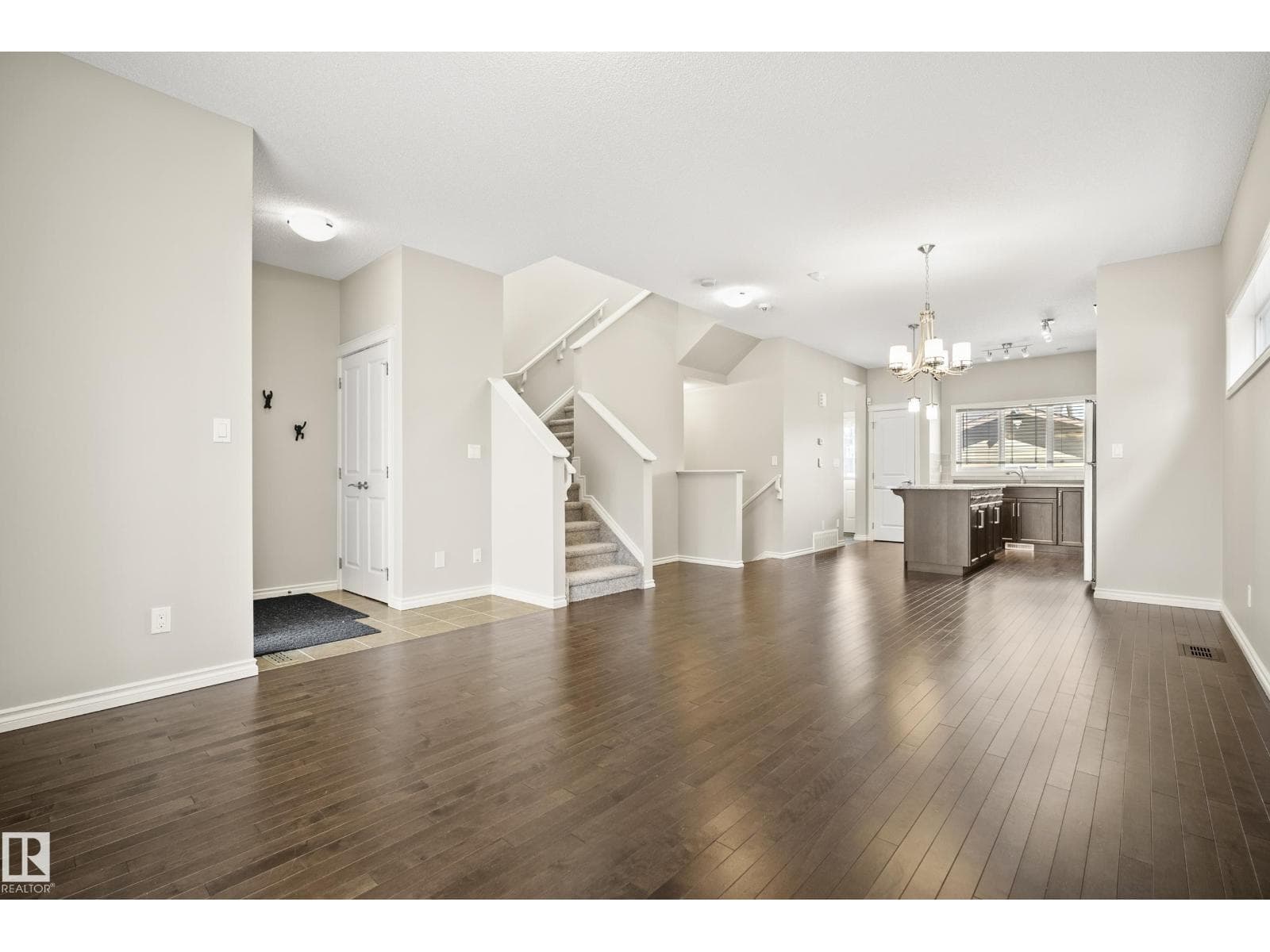 17625 60A ST NW photo 10