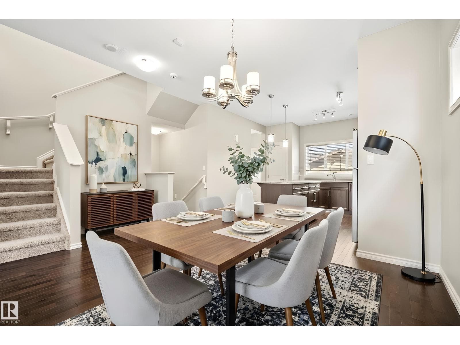 17625 60A ST NW photo 4
