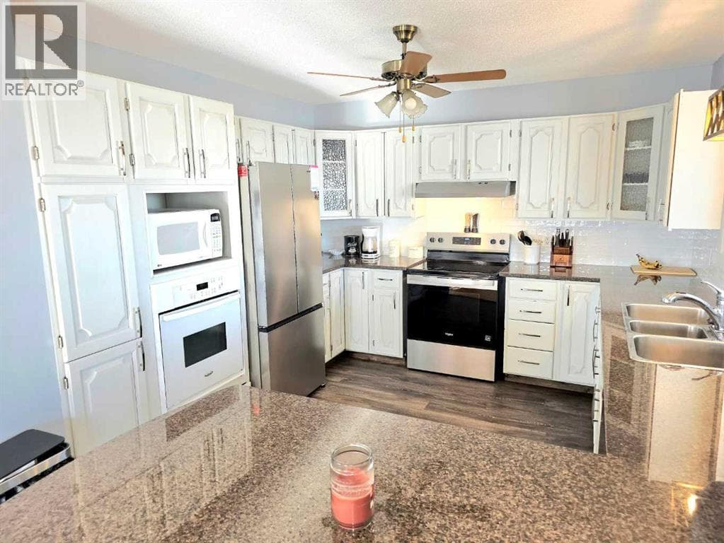 20574 TWP 823 Road photo 9