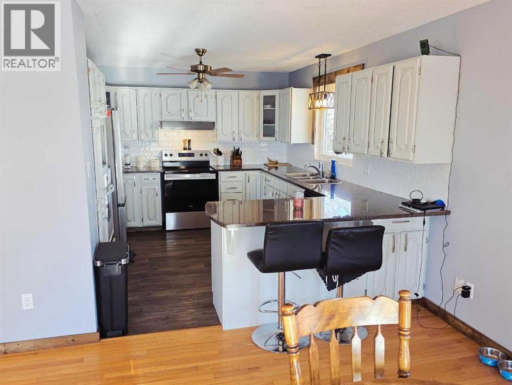 20574 TWP 823 Road photo 11