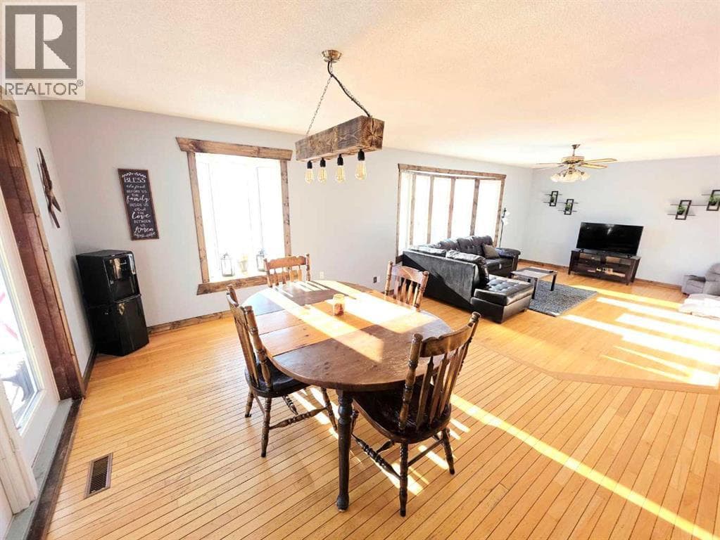 20574 TWP 823 Road photo 12