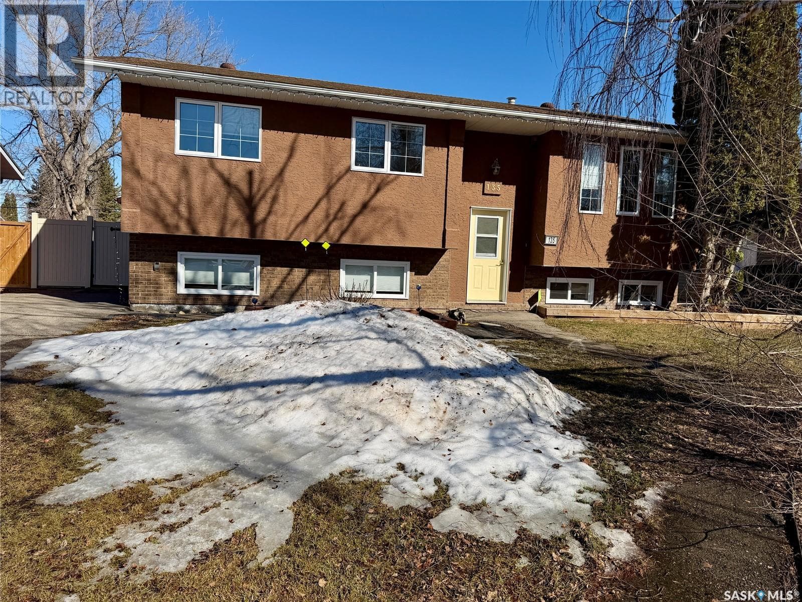 5 bed 3 bath single family at 135 memorial DRIVE — $299,000