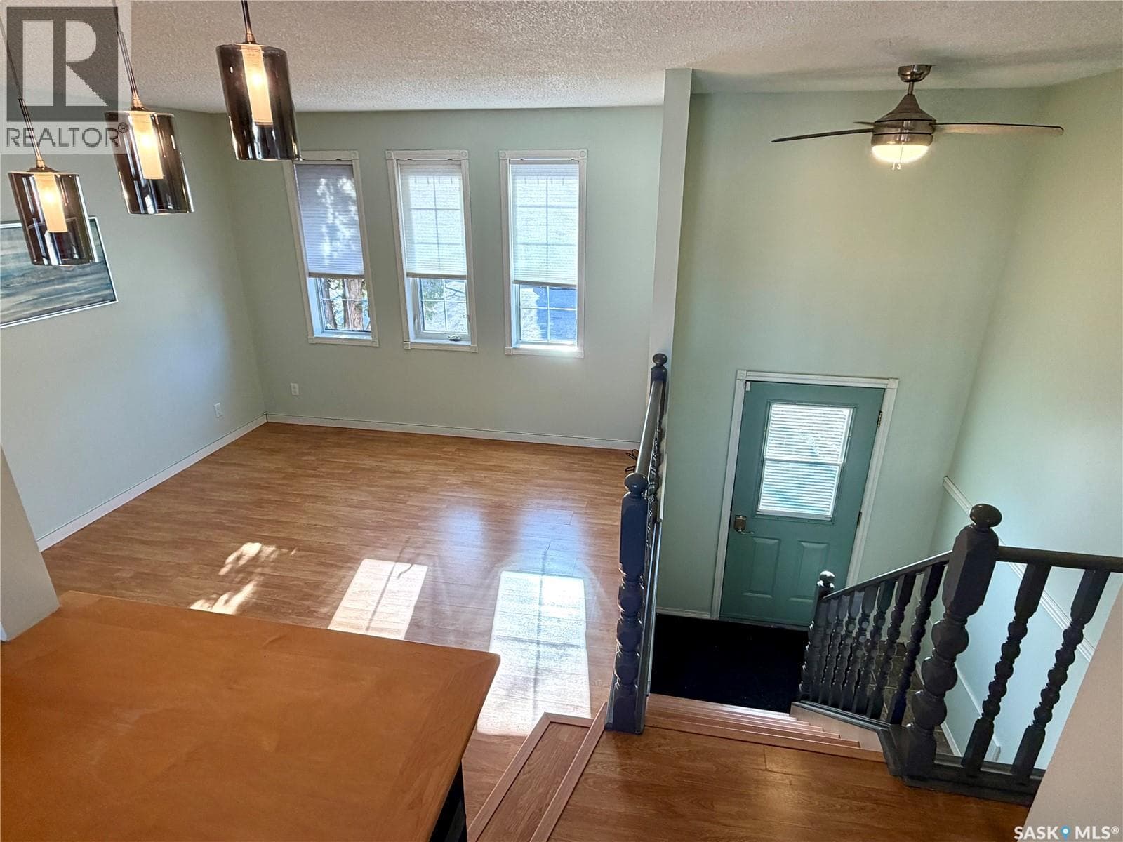 135 memorial DRIVE photo 10