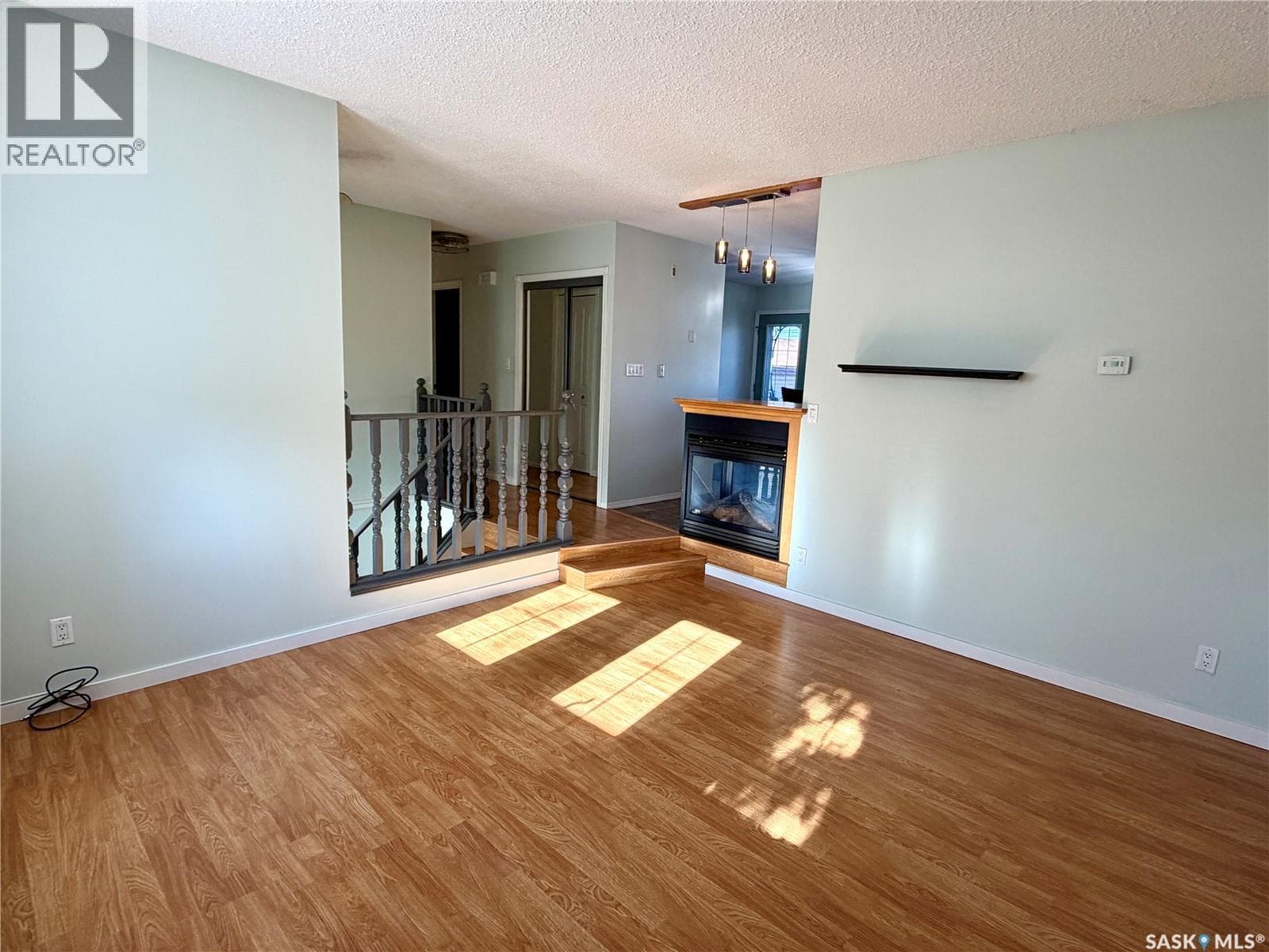 135 memorial DRIVE photo 11