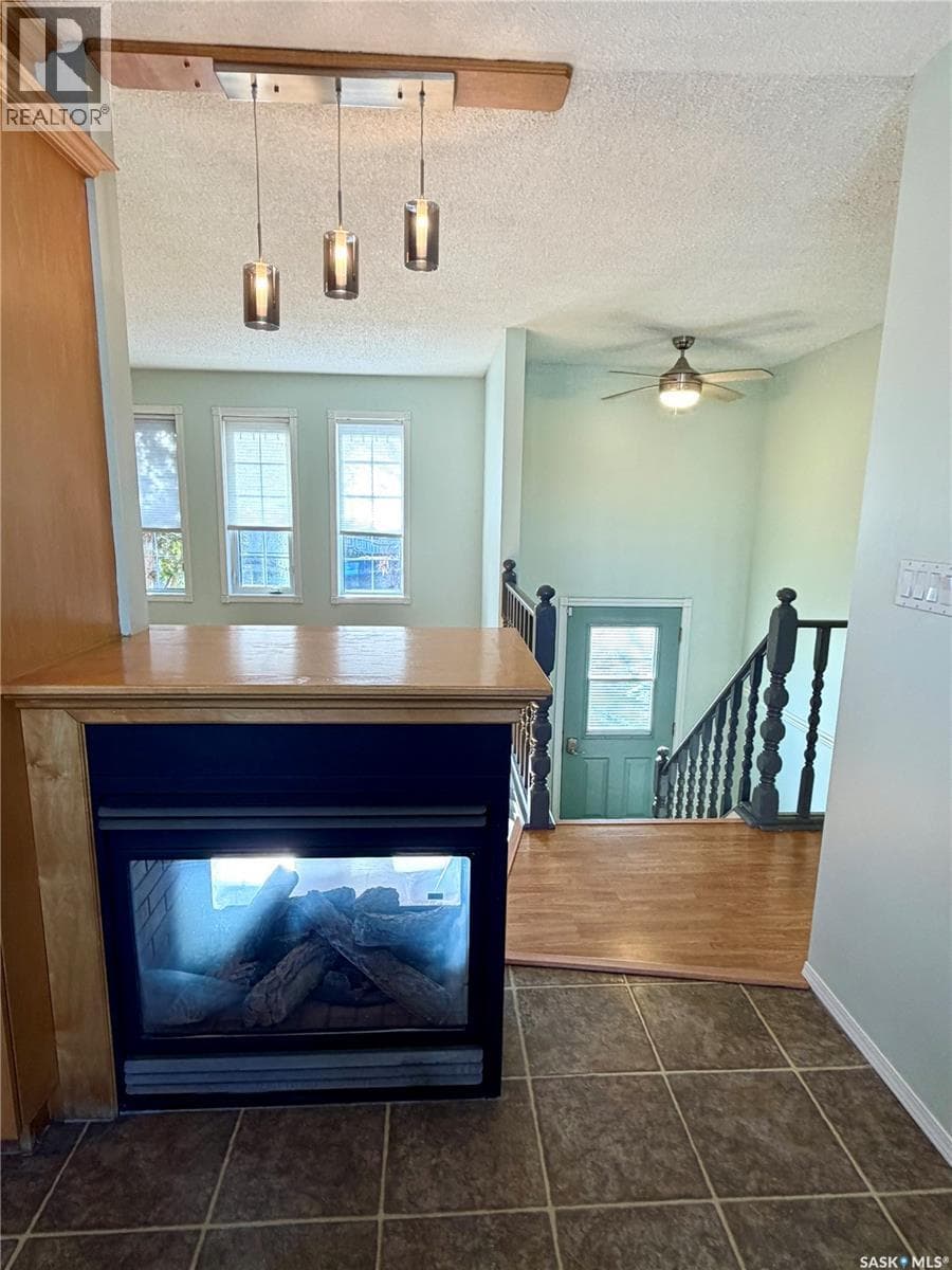 135 memorial DRIVE photo 9