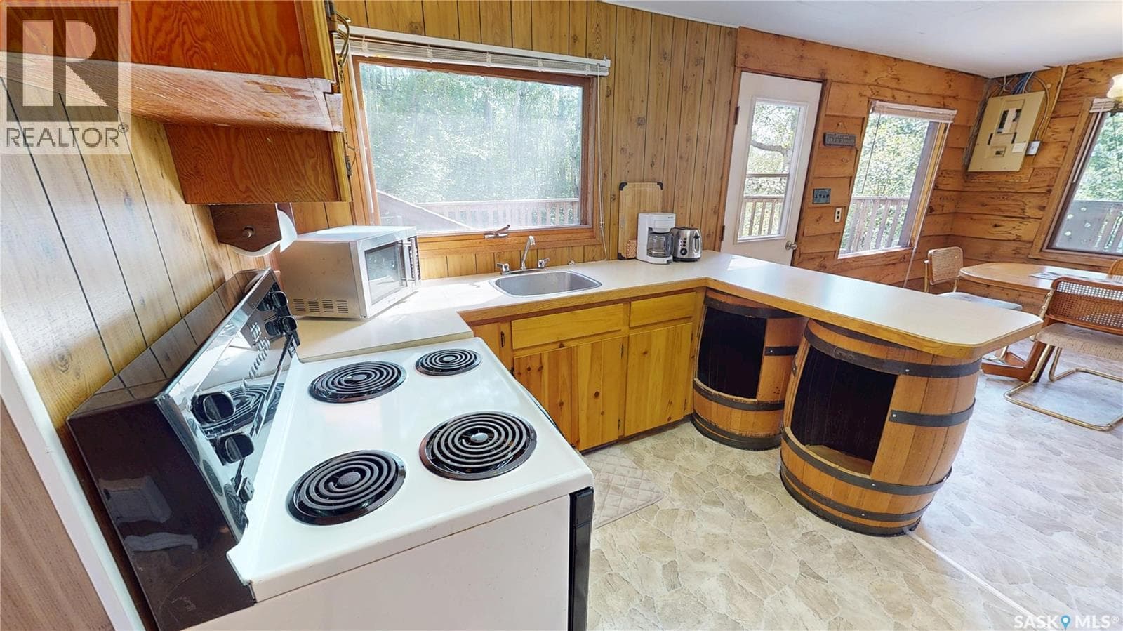 183 Wayweychapow DRIVE photo 10