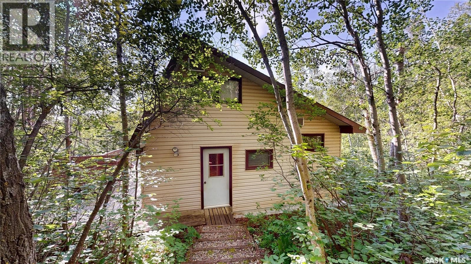183 Wayweychapow DRIVE photo 2